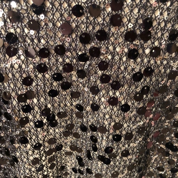 American Rag Black Star Sequin Back Blouse Sz S NWOT - Picture 5 of 7